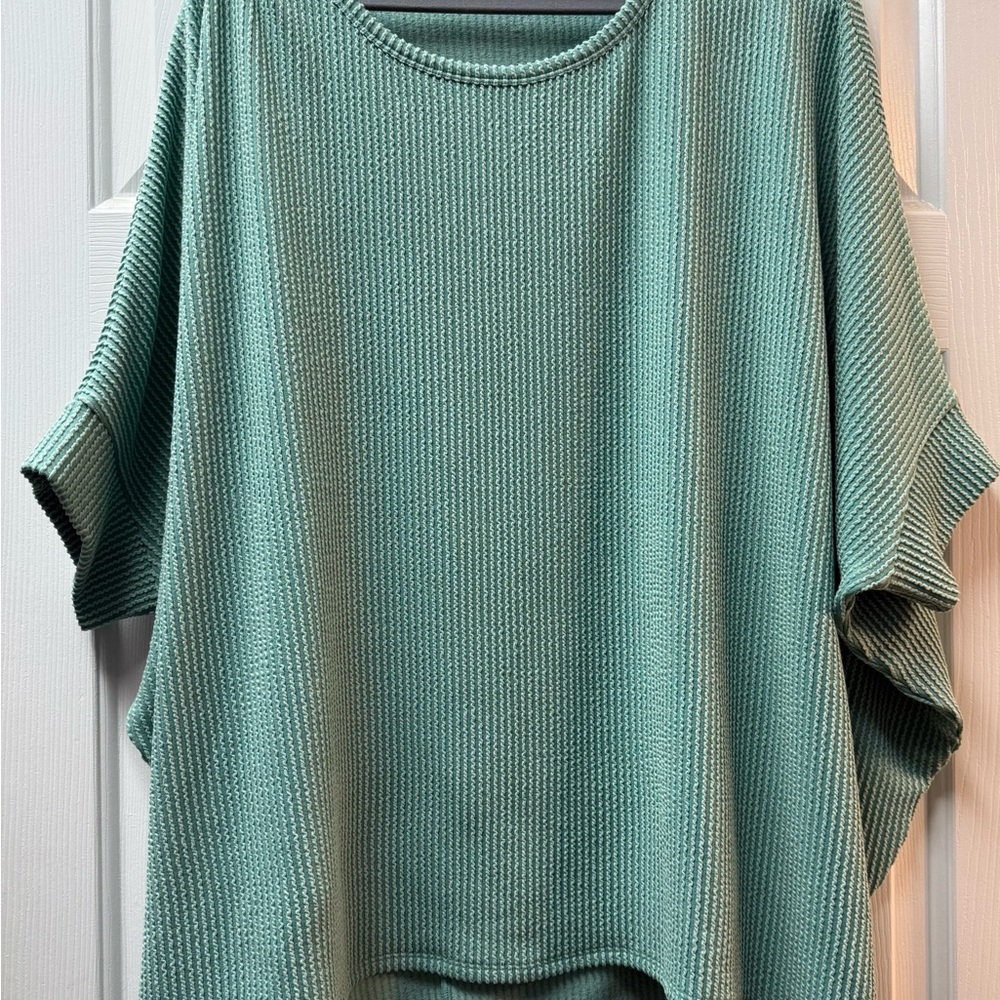 Women’s Relaxed Knit Ribbed Top in Seafoam Green 1X/2X